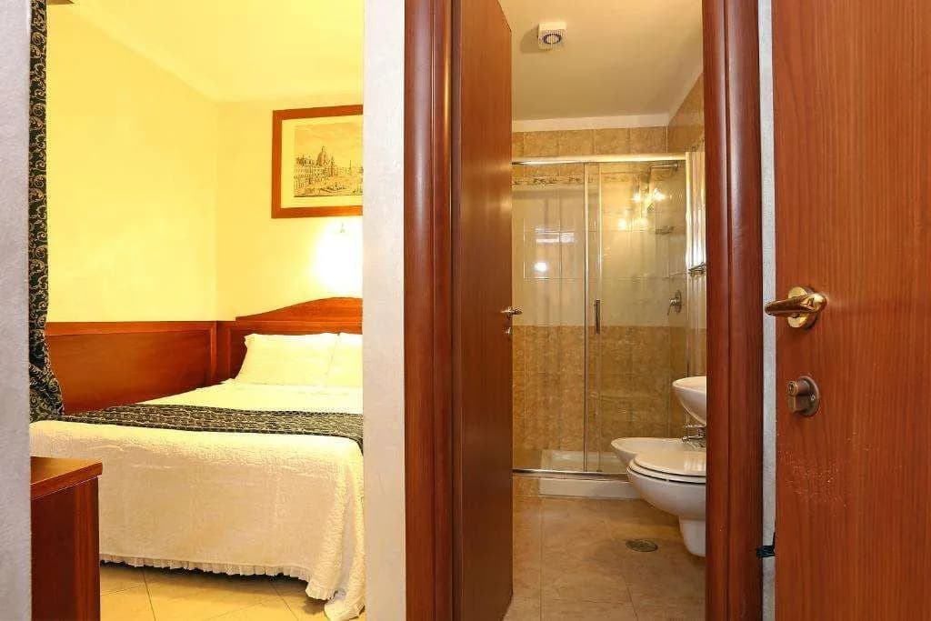 AdoraSuite B&B - photo 10