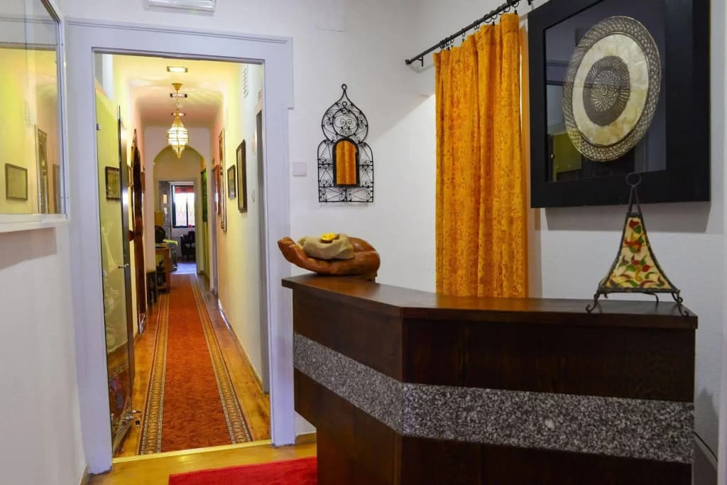 Al-Ushbuna Residence & Hostel - photo 2