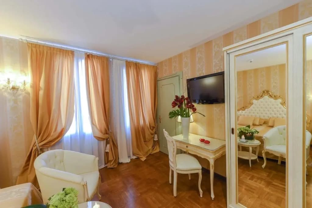 Hotel San Zaccaria - photo 7