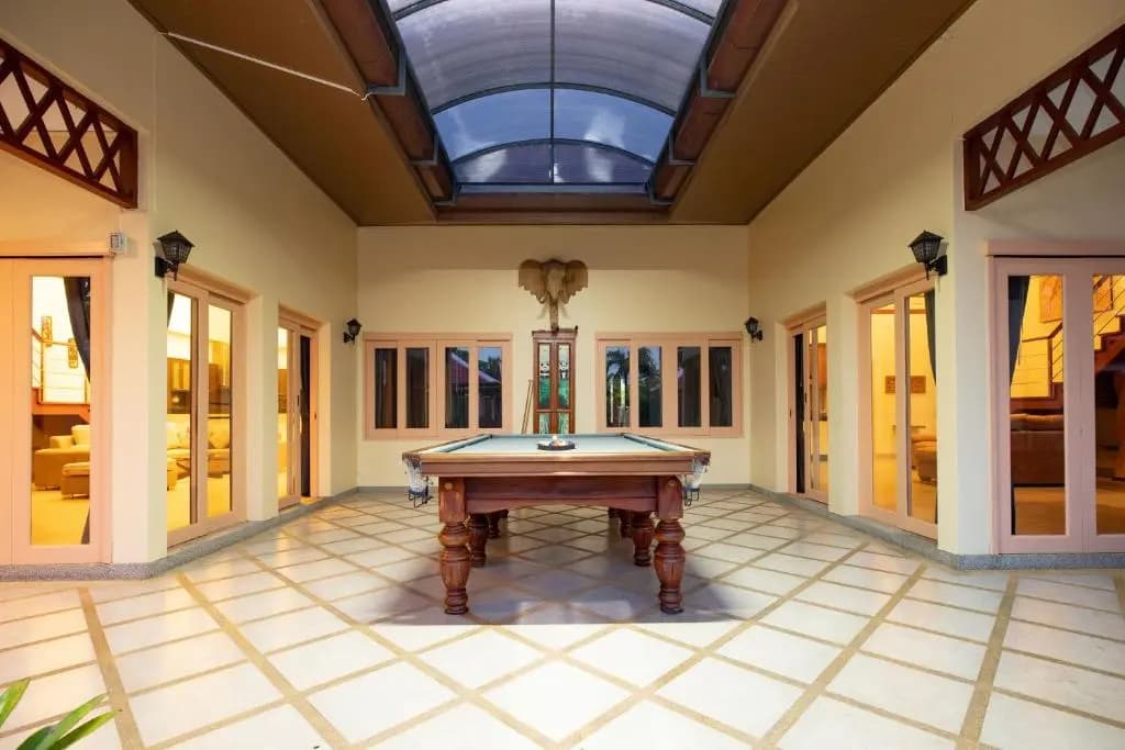 Blissful Villa Felicity with Ample Space - photo 11