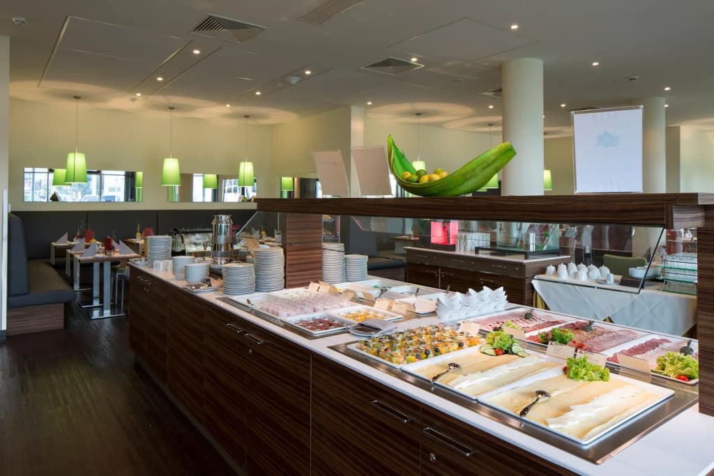 Austria Trend Hotel Doppio - photo 12
