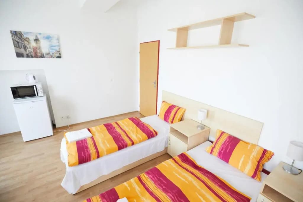 University Hotel - photo 47