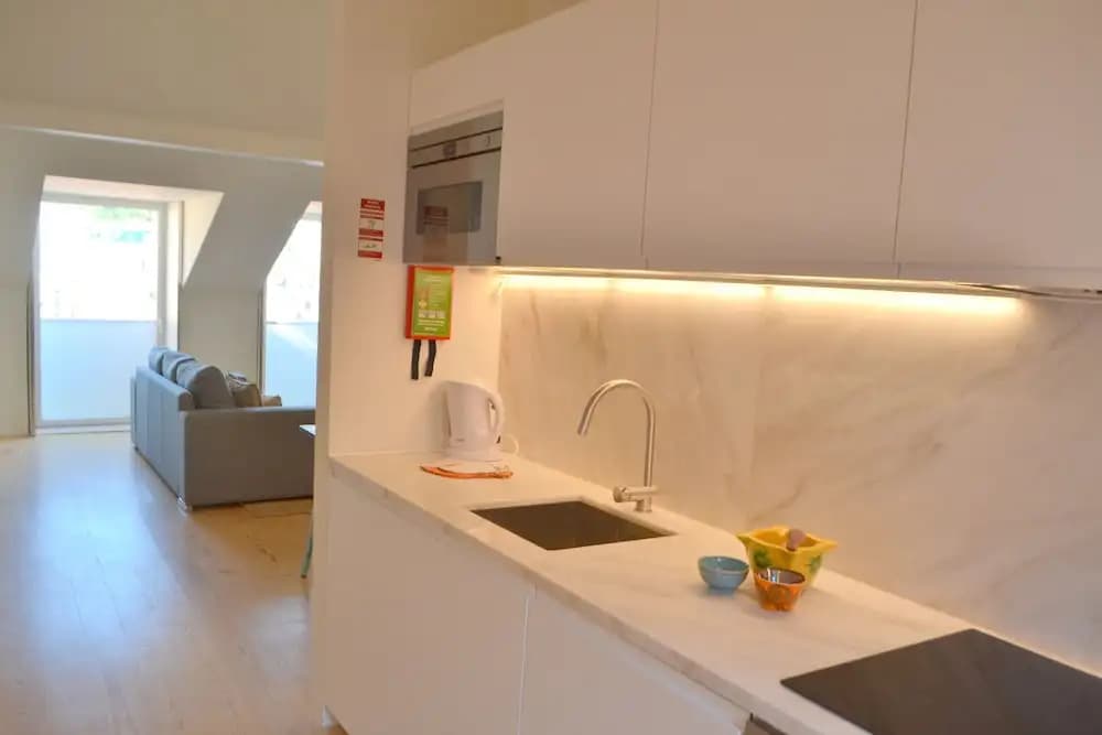 RH Moniz Top - photo 13