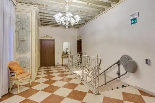 Hotel At Leonard - photo 10