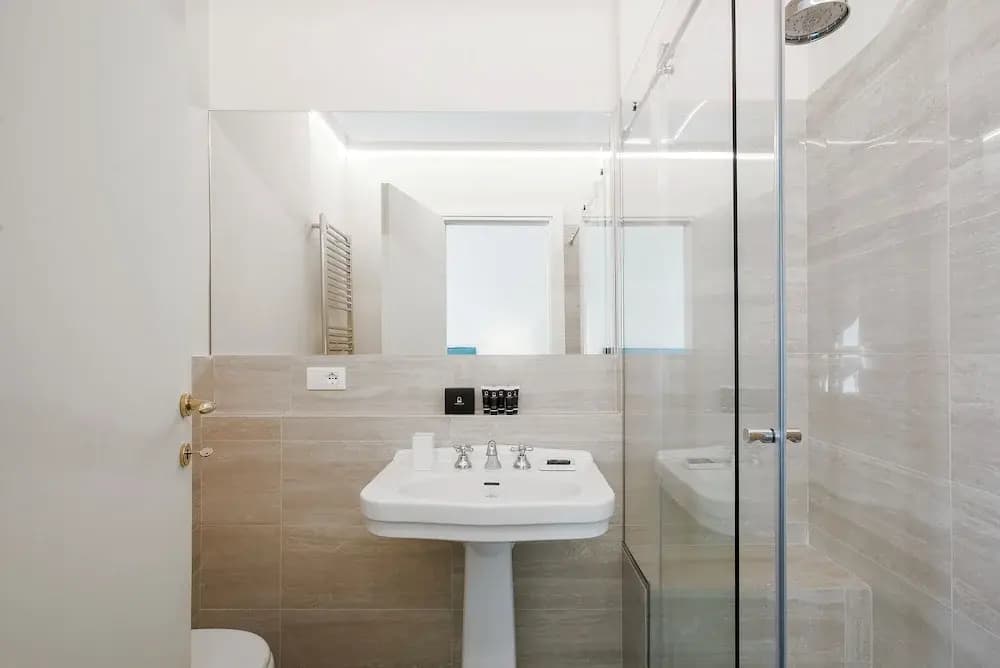 Prestigious Apartments Via Barberini - photo 25