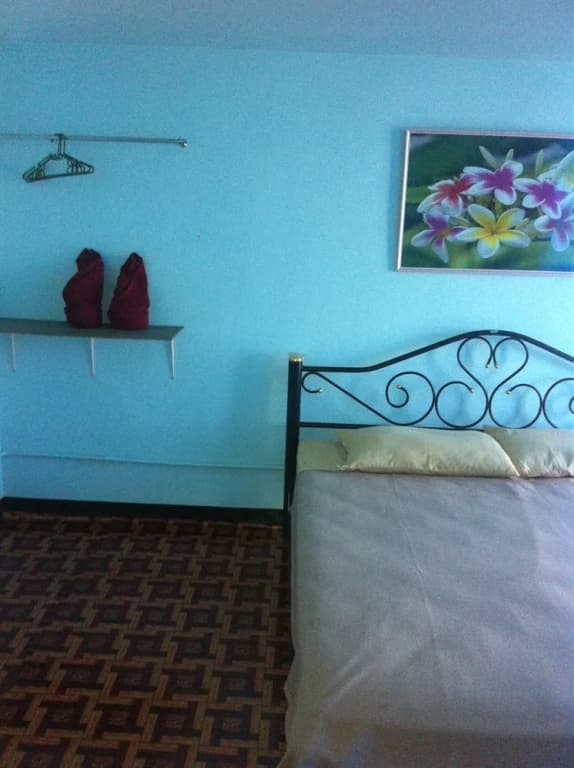 The Moatview Guesthouse - photo 45