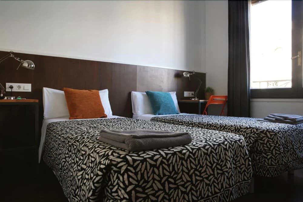 Sweet BCN Traveller House - photo 2
