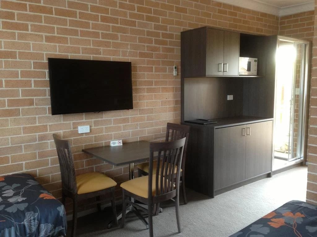 Alexander The Great Motel - photo 6