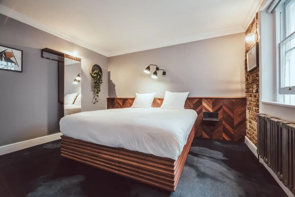 The Pilgrm Hotel - photo 27