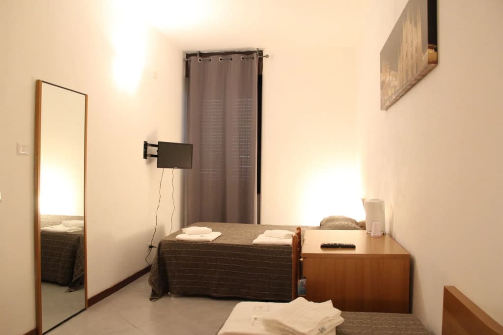 Guest House Brianza Room - photo 7