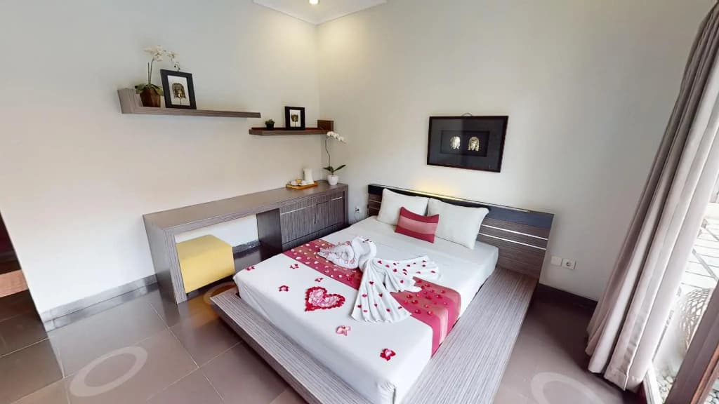 Sindhu Mertha Suite Guest house - photo 10
