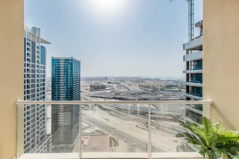 Damac Lake View - photo 9