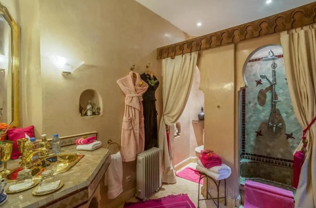 Room in BB - Riad Anabel - Rose Suite - photo 26