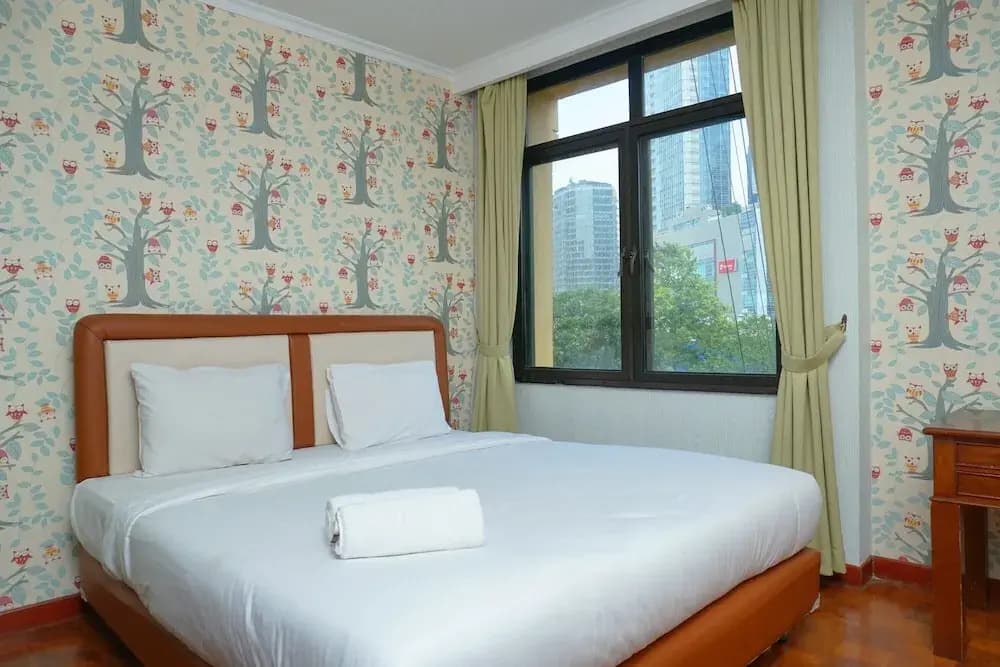 Modern and Spacious 2BR at Kusuma Chandra Apartment By Travelio - photo 6