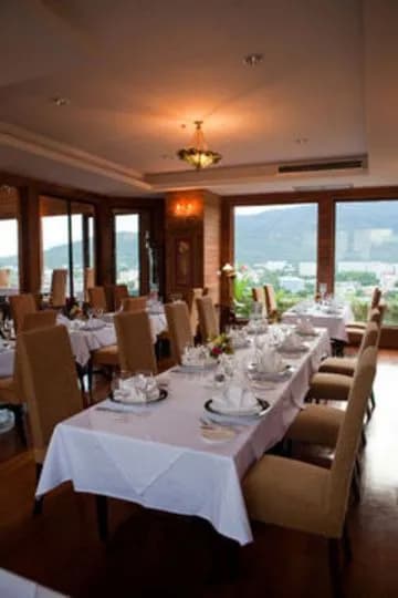 Grand Heritage Hotel & Condo - photo 6
