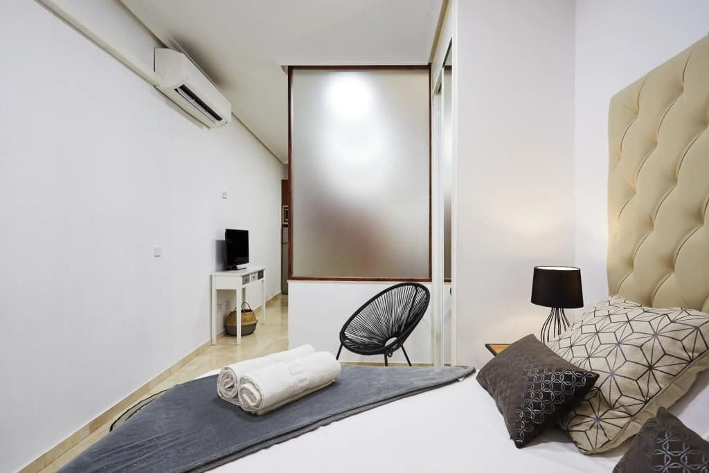 LEEWAYS LOFT V in GRAN VÍA - photo 3