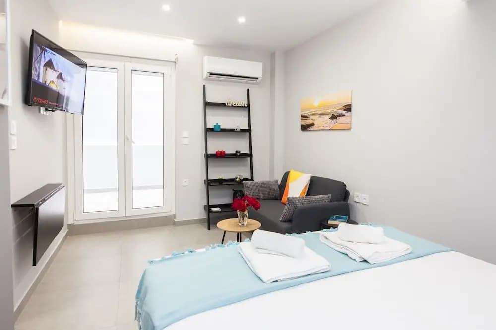 Modern Newly Built Studio near Hilton - photo 3