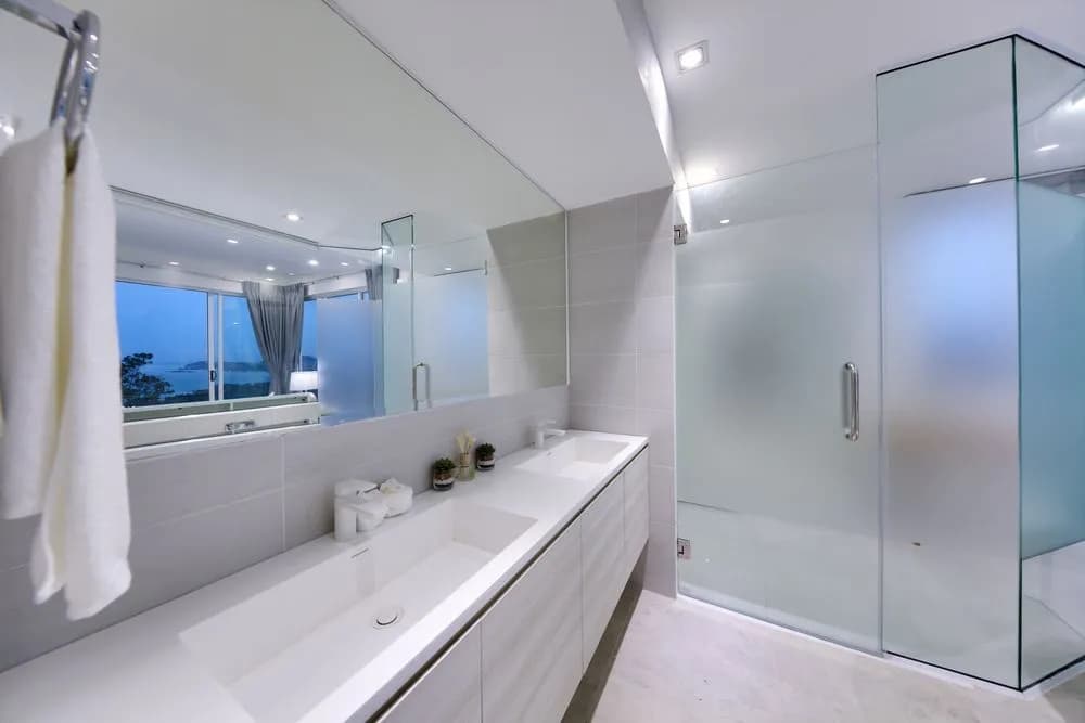 Modern styled 3 BR pool Orchid Villa - photo 7