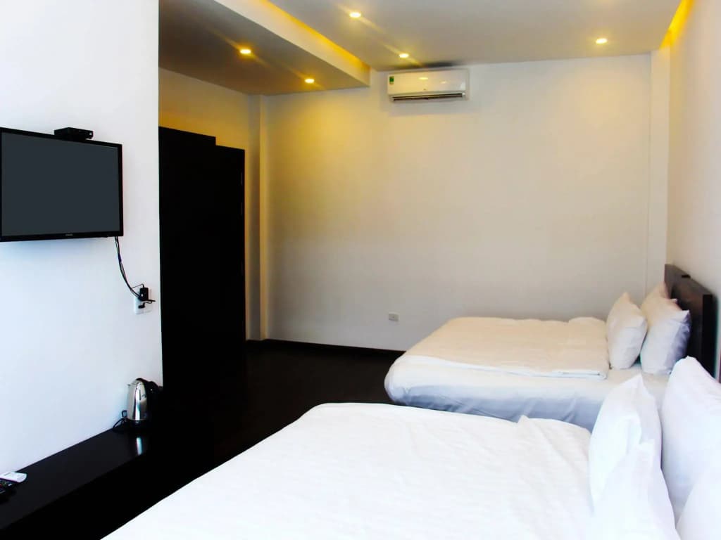 HSB Office and Apartment - photo 2