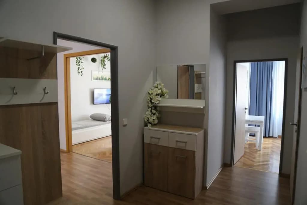 Charles Square Apartment - photo 5