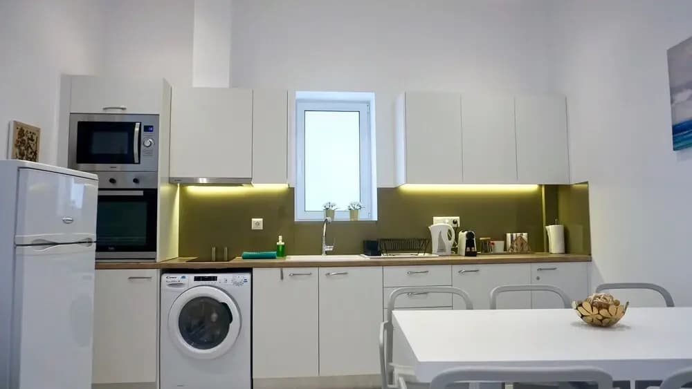 Lux Central Apt in Athens - photo 16