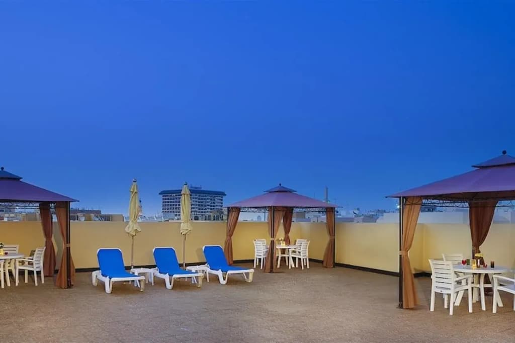 Gateway Hotel - photo 21