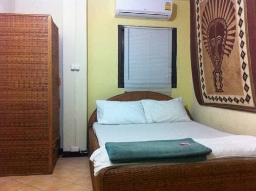 Gaeng Phet Restaurant & Guesthouse - photo 19