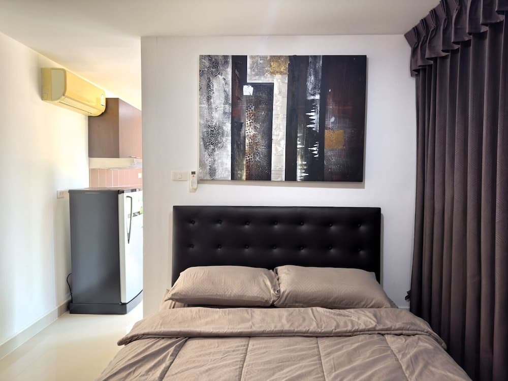 Corner Studio With Balcony Near Jomtien Beach - Beach Mountain 6 - photo 4