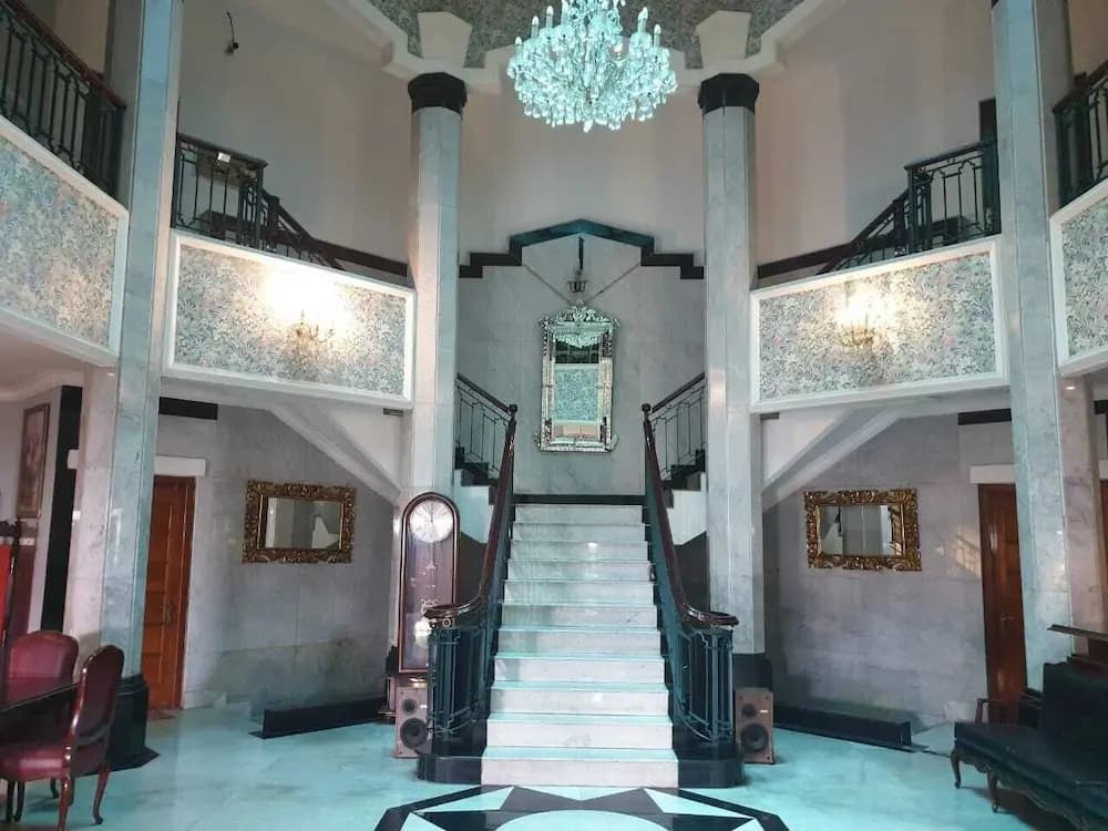 Kyriad Pejaten Suites - photo 10