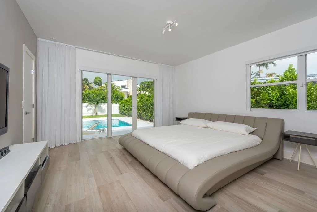 Miami World Rental - Venetian House - main photo