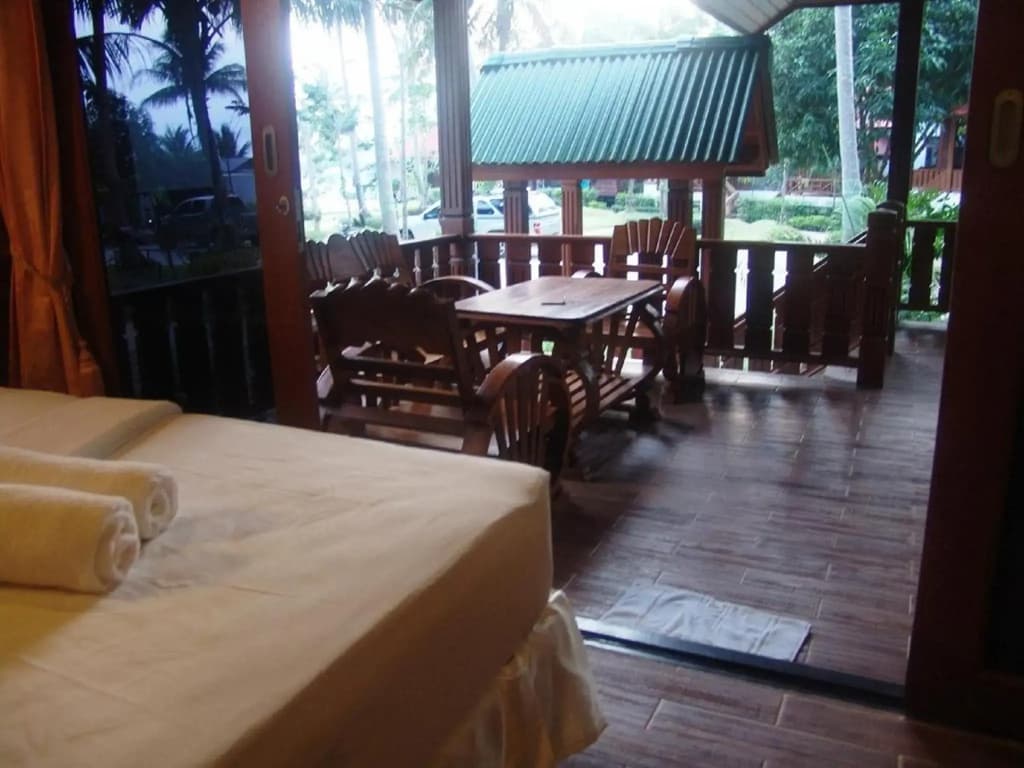 Mac's Bay Resort - photo 22