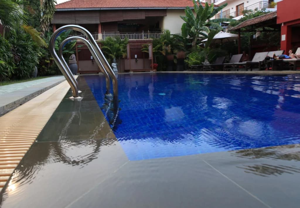 Mom's Guesthouse - photo 15