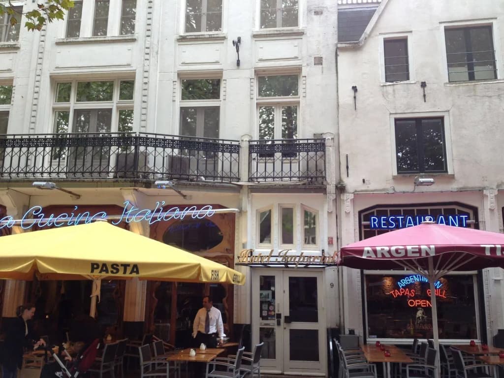 Imperial Hotel Rembrandtplein - photo 1