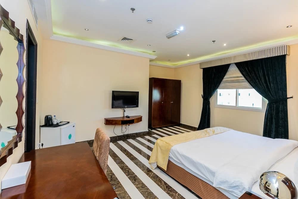 Royal Mirage Hotel And Apartments - photo 7