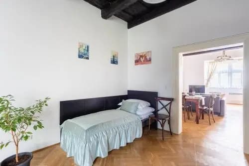 St. George Apartments - photo 4