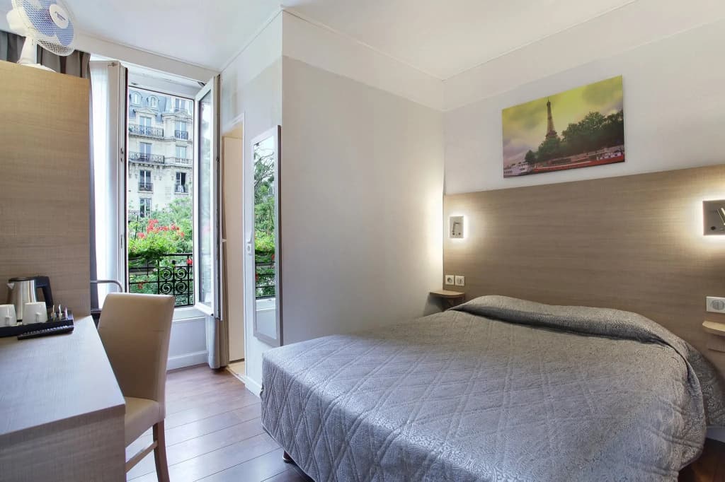 Lux Hotel Picpus - photo 18