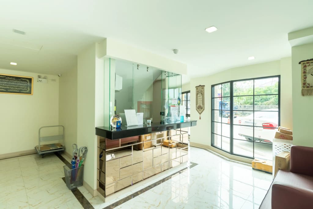 BeWish Residence Bangphlat - photo 7