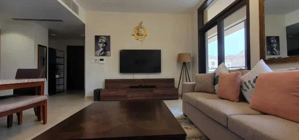 ONE Elegant Apartment in Muscat Bay 02 - photo 4