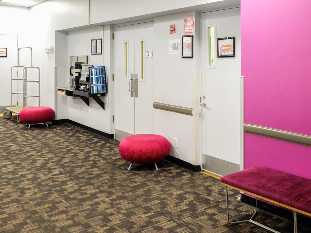 Vanderbilt YMCA Hostel - photo 14