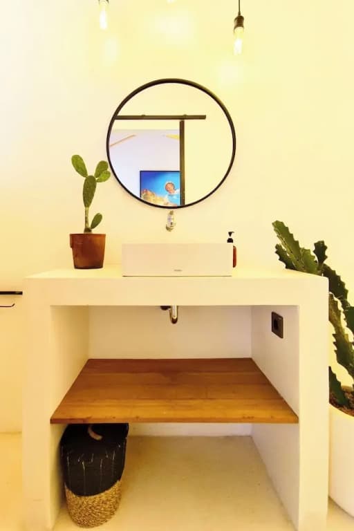 Corner House - photo 1
