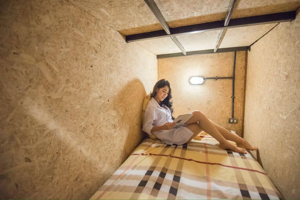 The Sleepless Boutique Hostel - photo 11