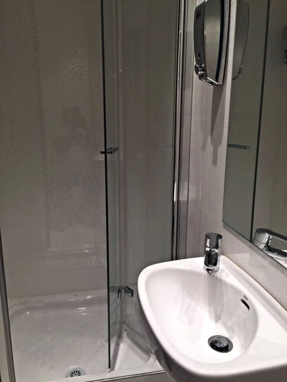 Roisa Suites - photo 11