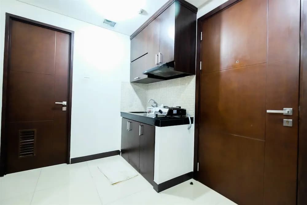 1BR Sky Terrace Lagoon Condo Apartment near Daan Mogot Mall - photo 14