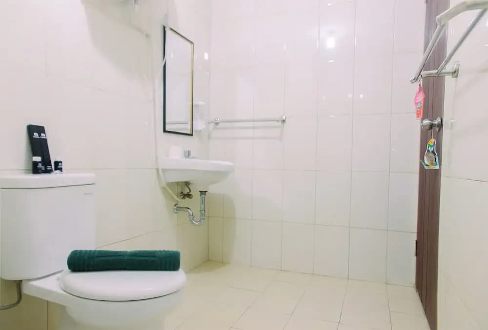 Comfy And Spacious 2br Callia Apartment - photo 4