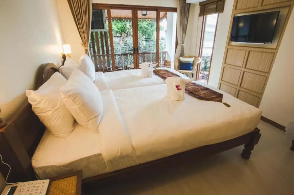 Chada Mantra Hotel - photo 2