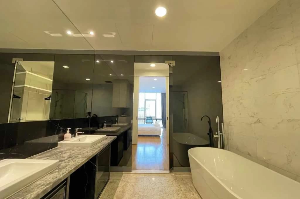 #3 Private Spacious 3Bedroom KLCC Sky Pool!! ^^ - photo 7