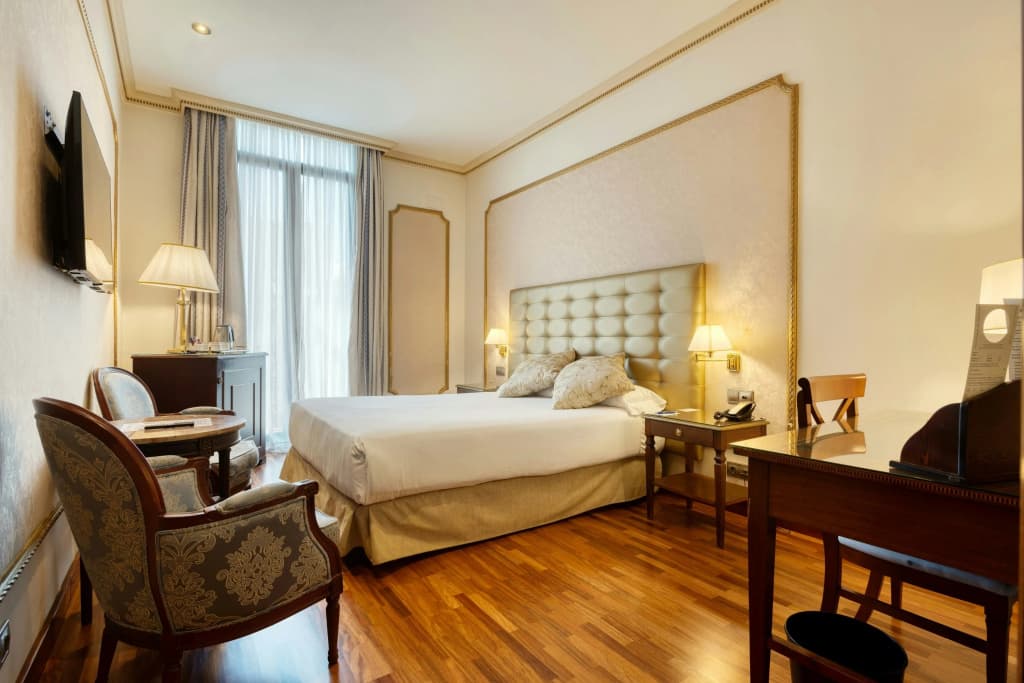 Hotel Roger de Lluria Barcelona - photo 26