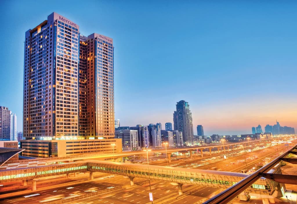 Mercure Dubai Barsha Heights Hotel Suites And Apartments - photo 1