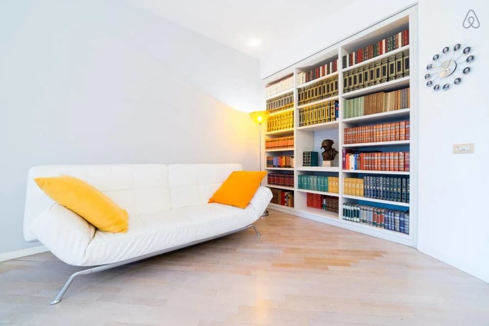 Large Flat With Garden and car Parking - photo 11