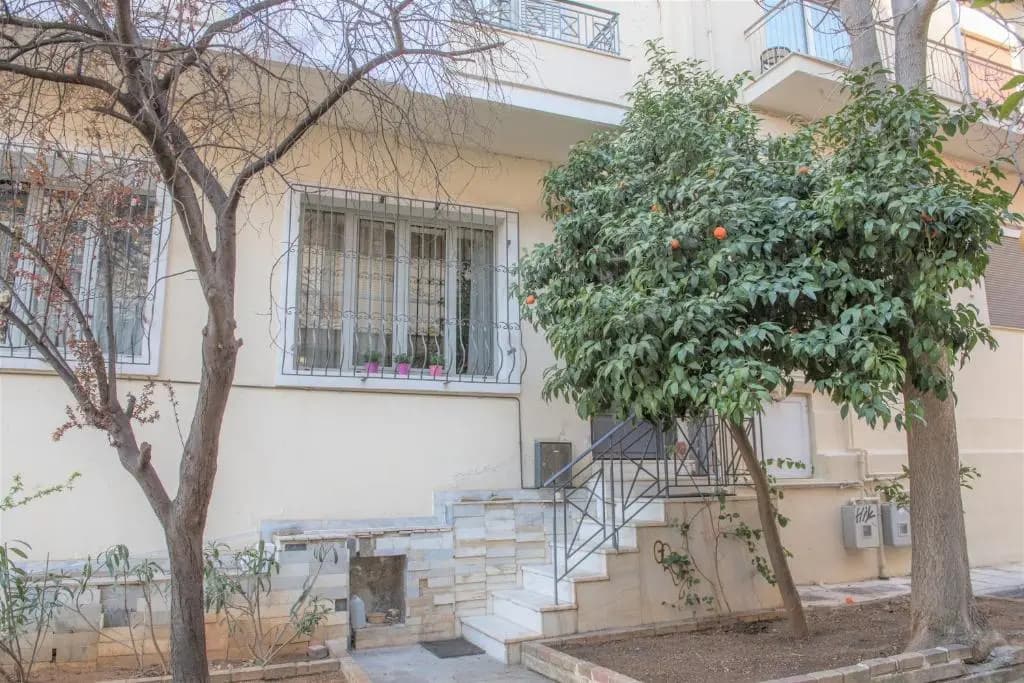Elly's house in Athens - photo 1